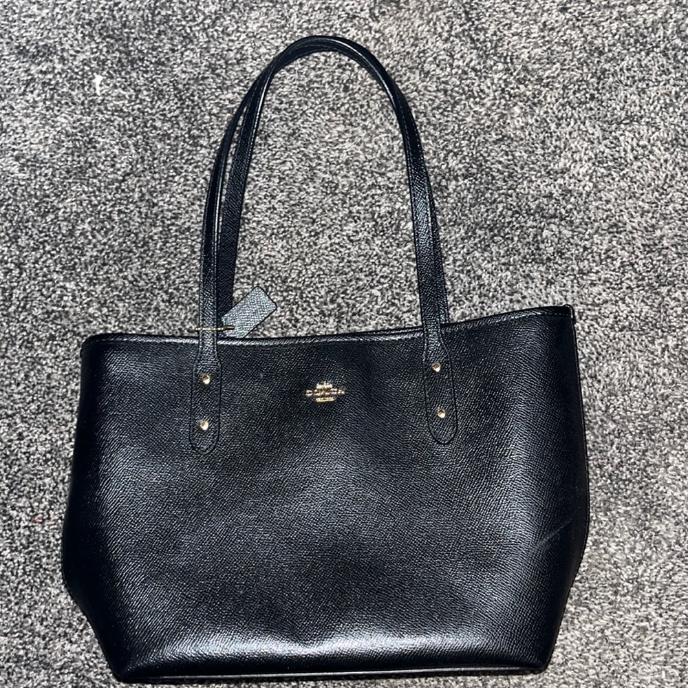 Like new COACH handbag!